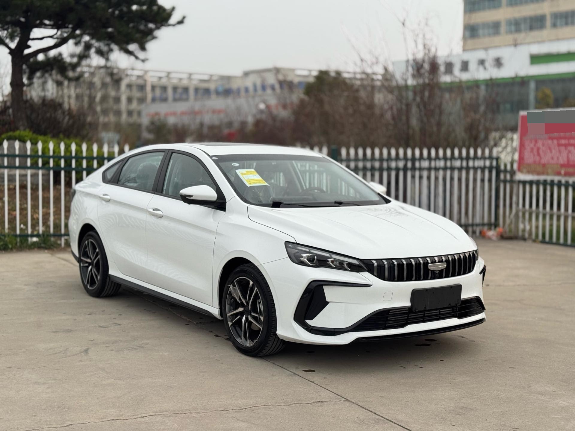 GEELY Binray 2026 car image #3