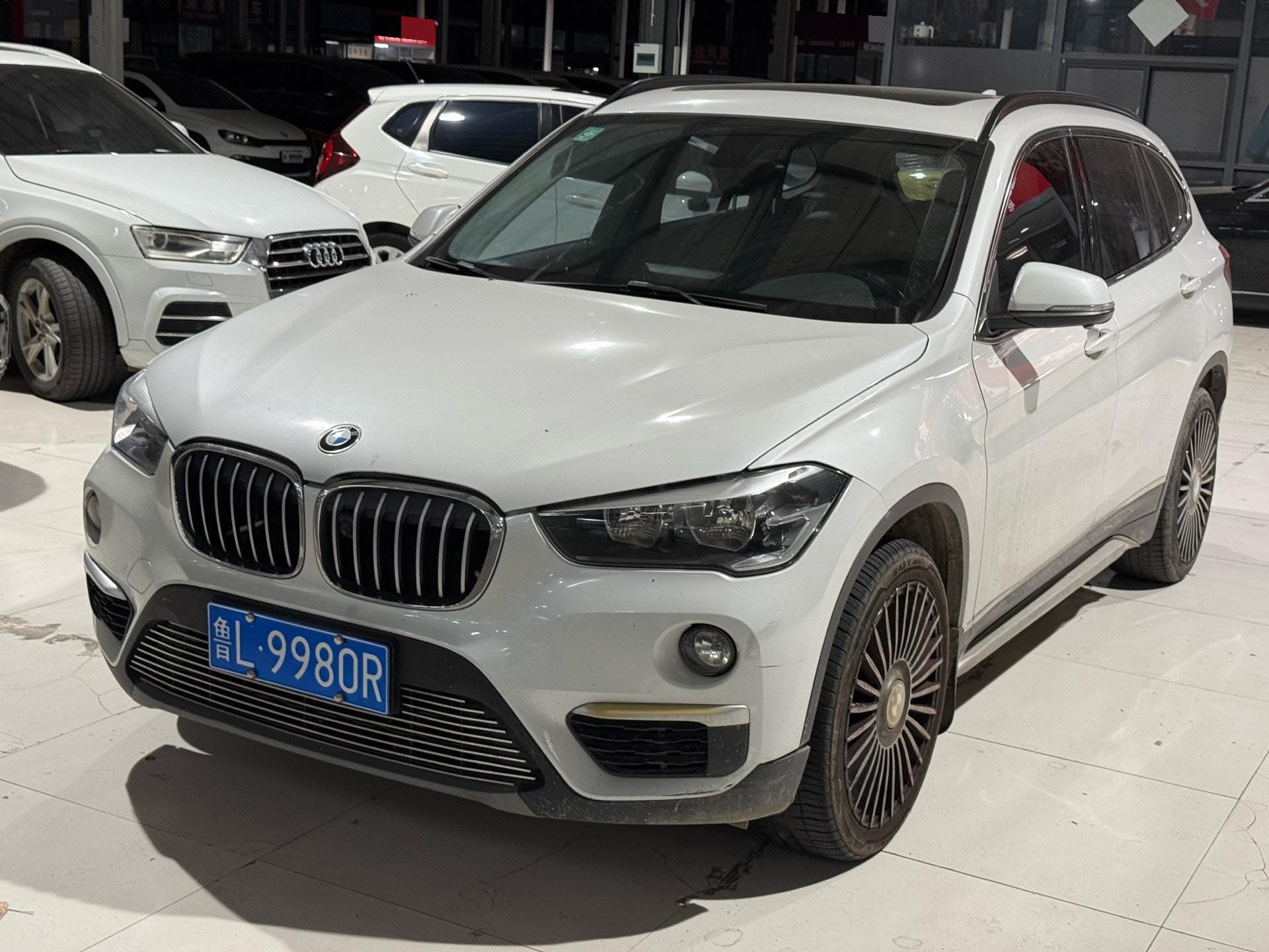 BMW X1 2016 BMW X1 2016 car image