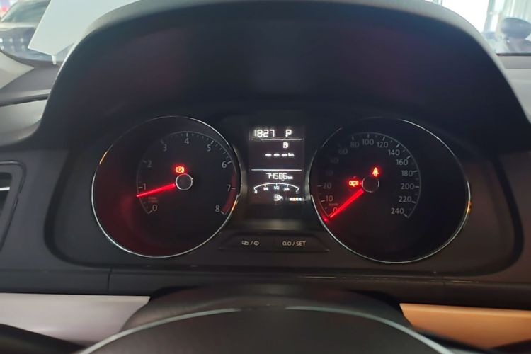 Volkswagen Lavida 2022 car image #12