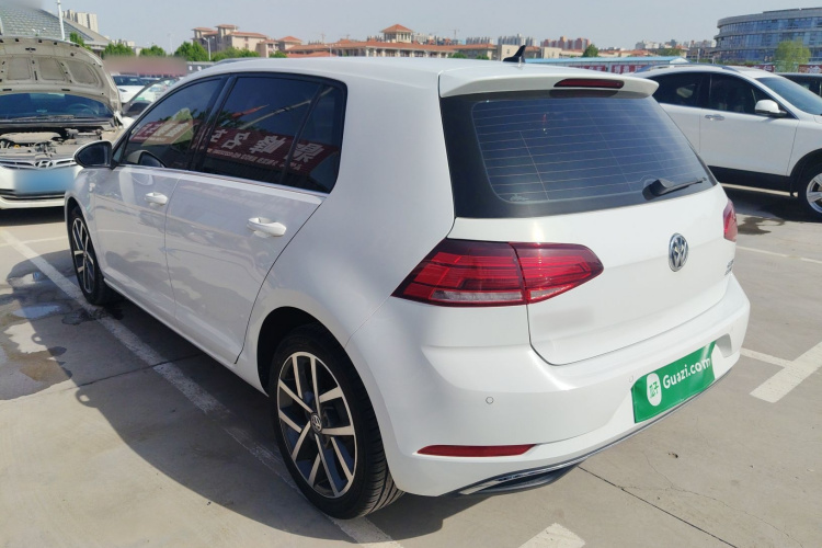 Volkswagen Golf 2020 صورة سيارة #5