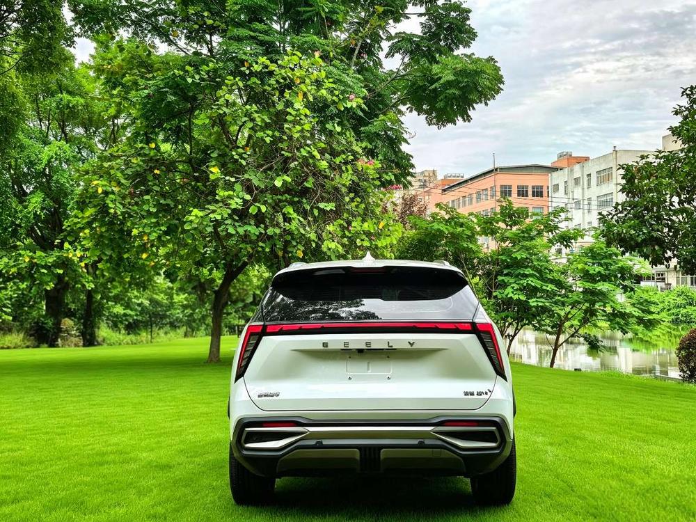 GEELY Boyue L 2024 изображение автомобиля #5