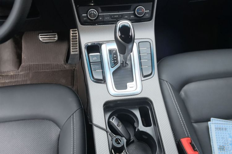 GEELY Emgrand GS 2017 #14 GEELY Emgrand GS 2017 image de voiture #14