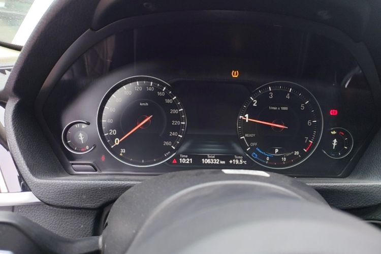 BMW 3 Series 2019 #16 BMW 3 Series 2019 car image #16