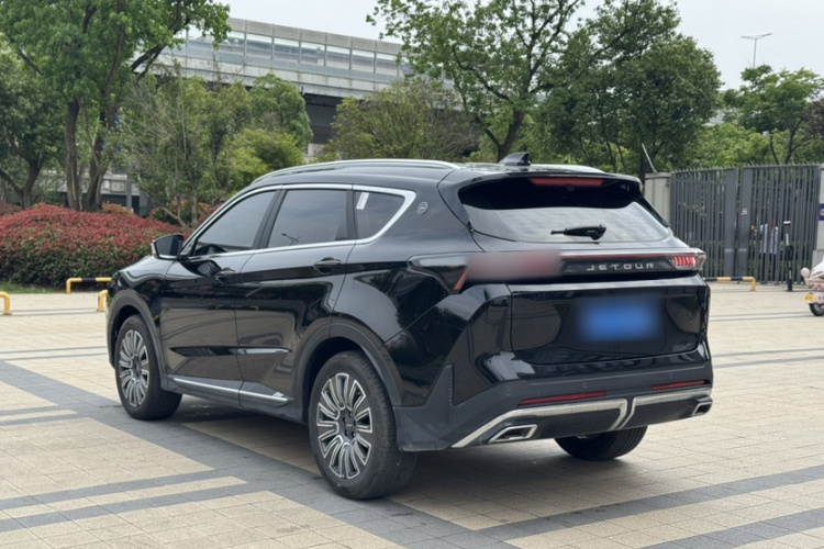 Jetour X70 PLUS 2026 car image #5