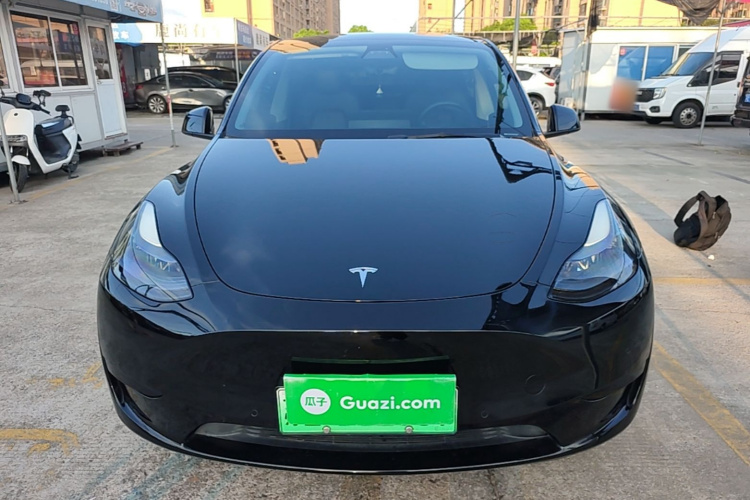 Tesla Model Y 2022 #3 Tesla Model Y 2022 car image #3