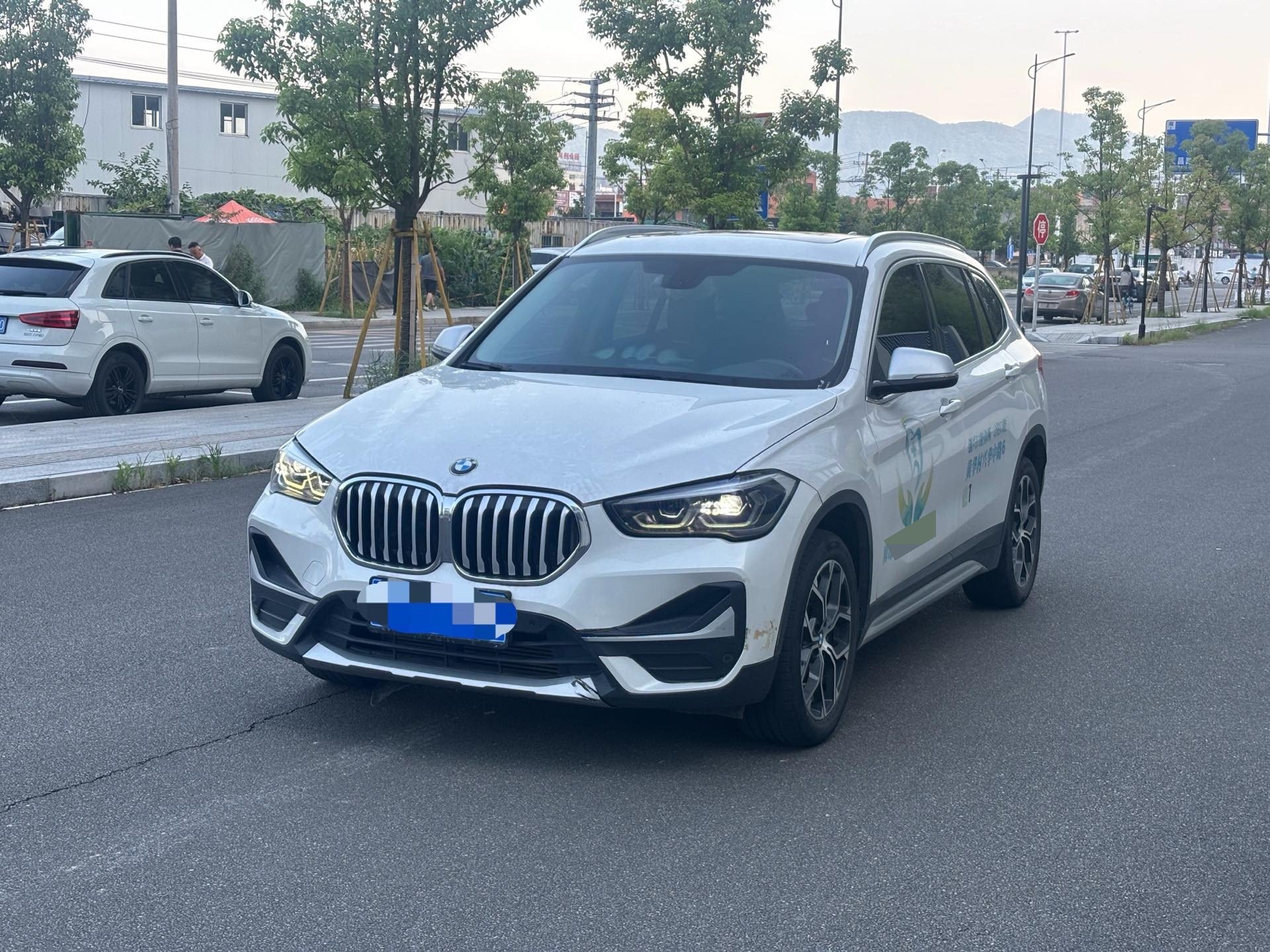 2022 2022 immagine di auto