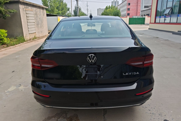 Volkswagen Lavida 2022 car image #4