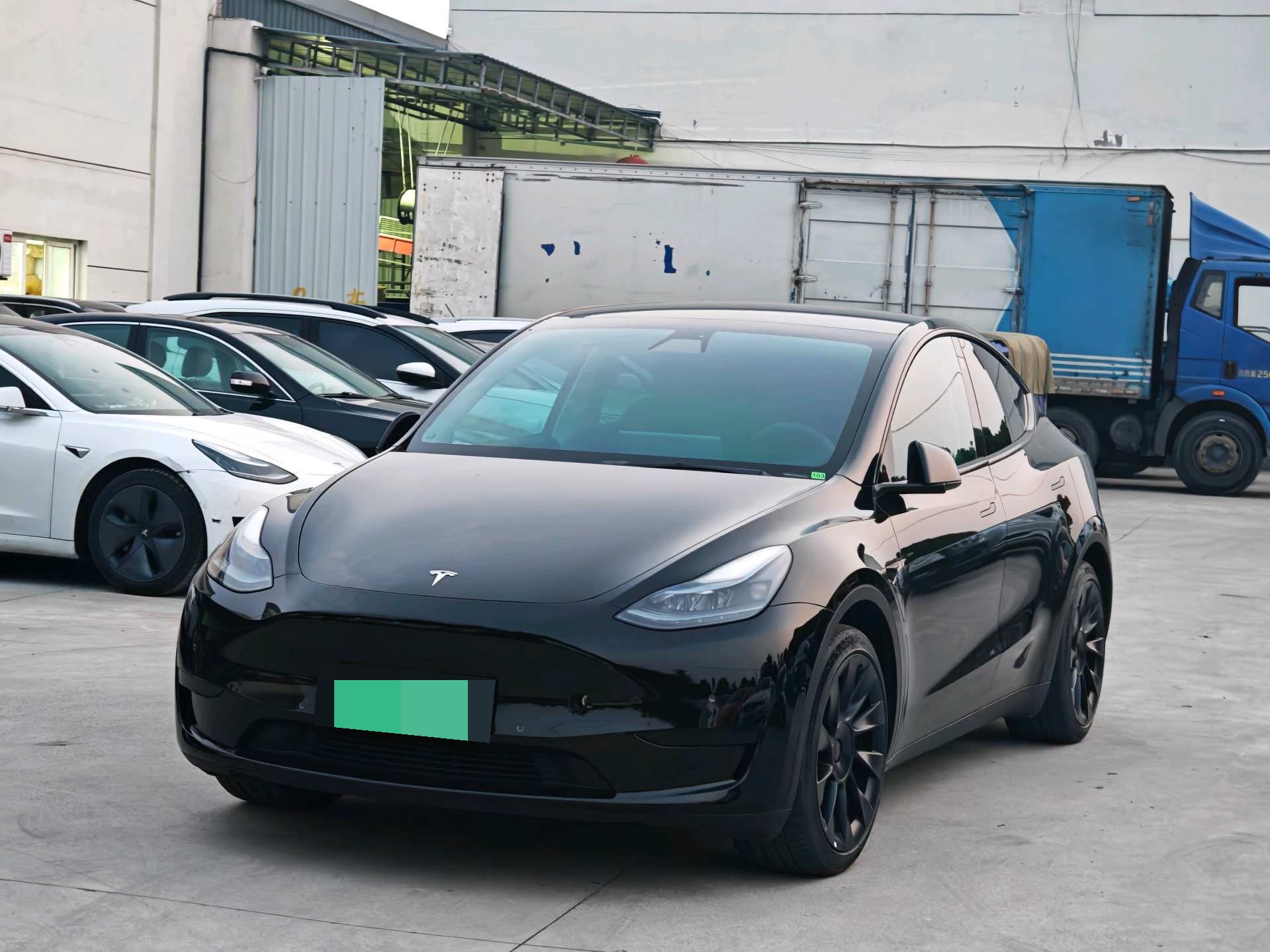 Tesla Model Y 2022 car image 
