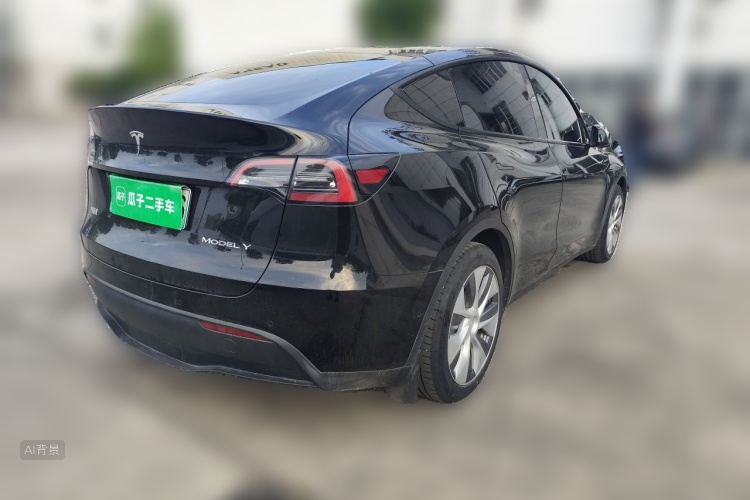 Tesla Model Y 2022 car image #7