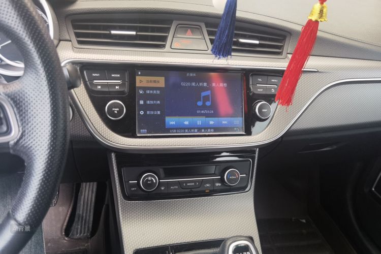 GEELY Emgrand GS 2017 car image #15