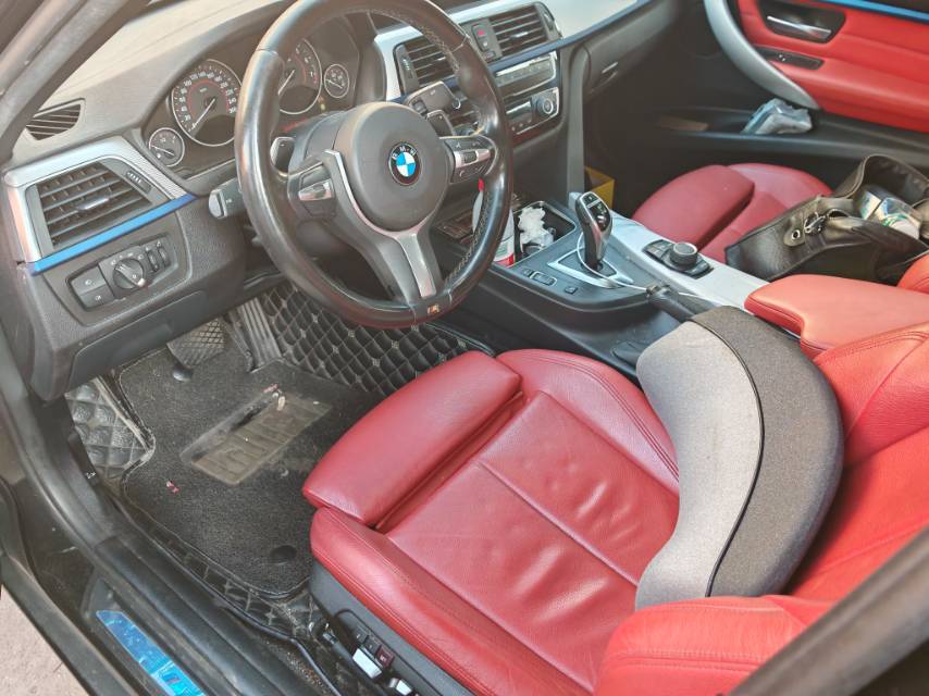 BMW 3 Series 2018 #3 BMW 3 Series 2018 car image #3