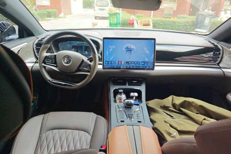 BYD Han 2024 #7 BYD Han 2024 immagine di auto #7