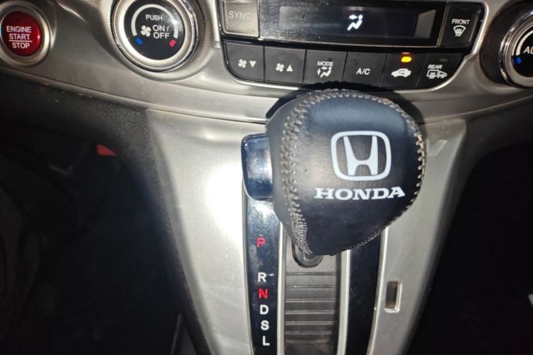 Honda CR-V 2016 #14 Honda CR-V 2016 car image #14
