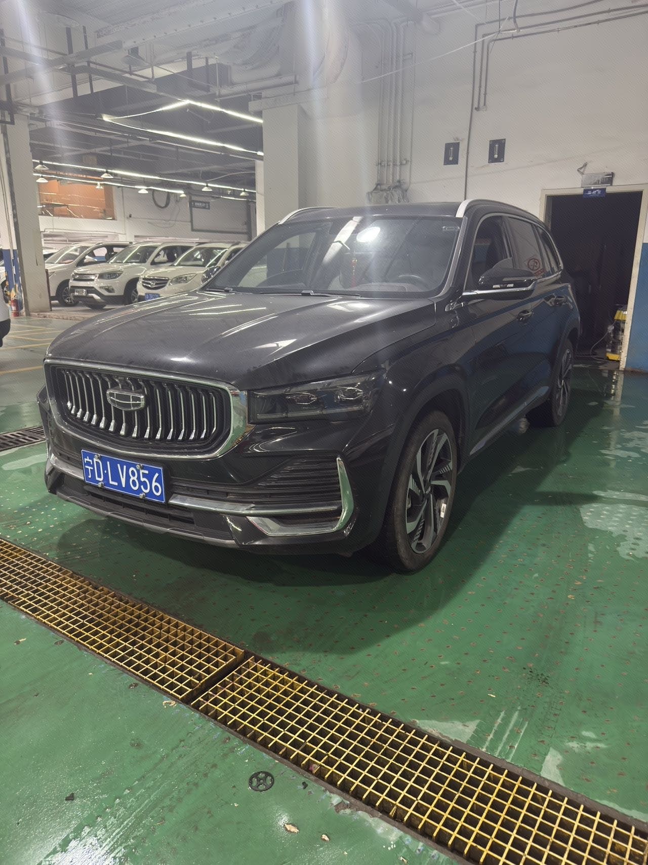 GEELY Boyue L 2023 car image 
