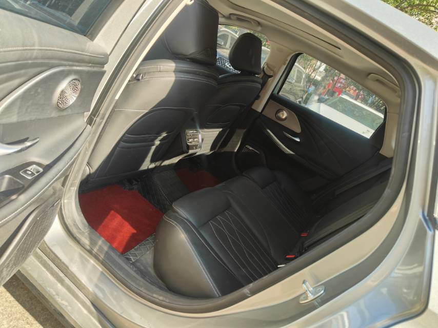 Chery Arrizo 8 2025 imagen de coche #3