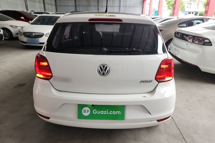 Volkswagen Polo 2018 car image #6
