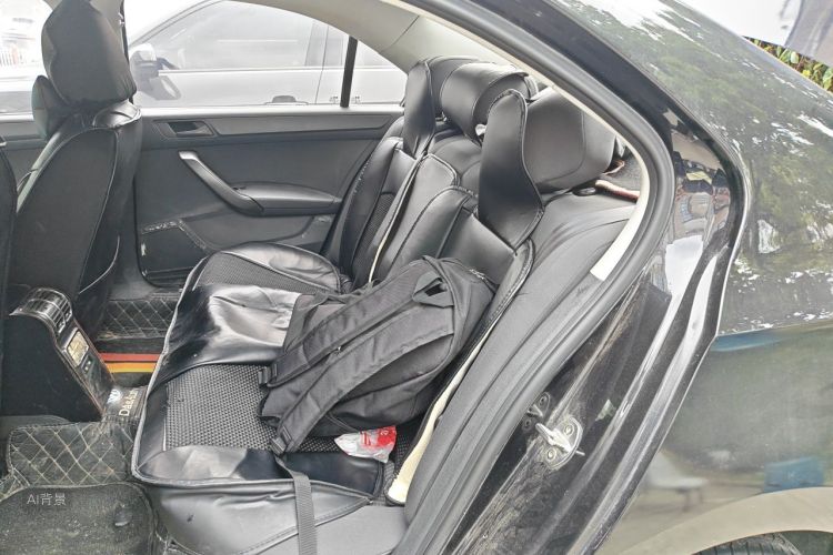 Volkswagen Santana 2018 car image #19