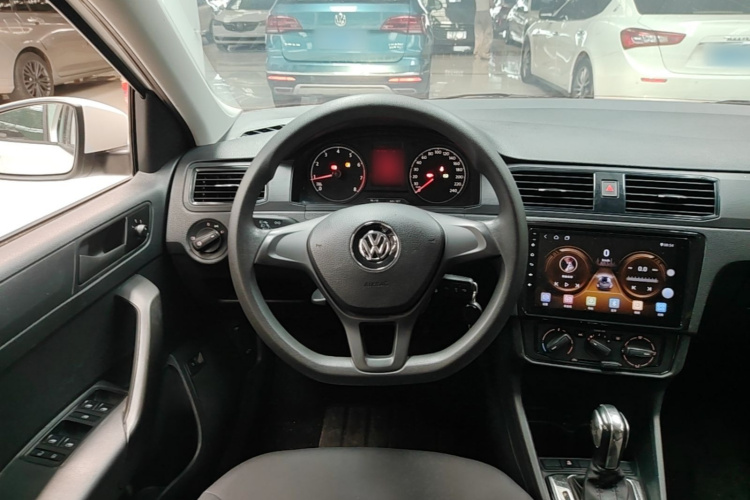 Volkswagen Santana 2021 #11 Volkswagen Santana 2021 car image #11