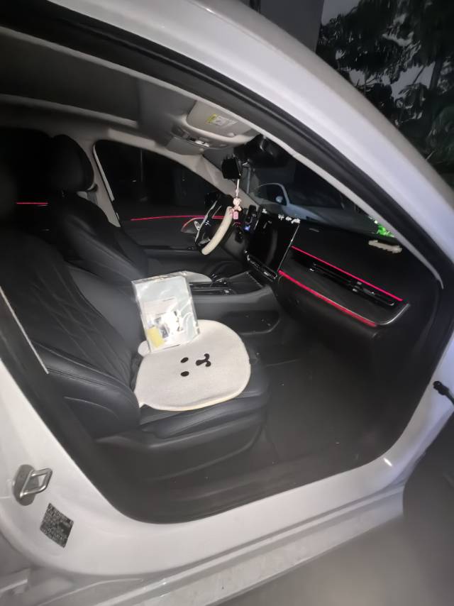 Chery Arrizo 8 Pro 2026 #5 Chery Arrizo 8 Pro 2026 car image #5