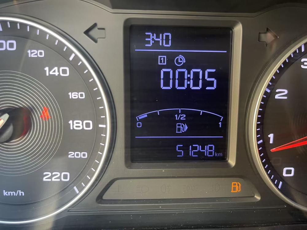 MG ZS 2020 car image #8