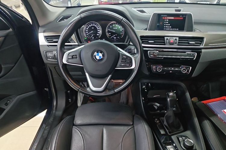 BMW X1 2018 #14 BMW X1 2018 car image #14
