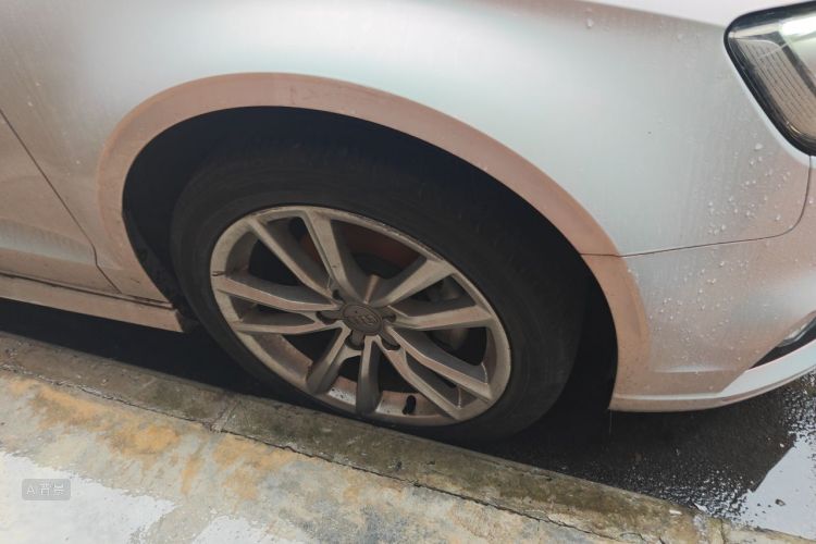 Audi A3 2018 immagine di auto #9