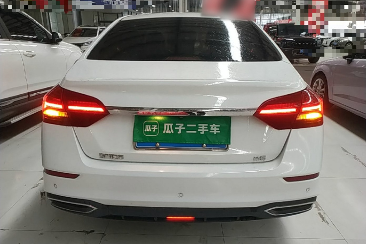 GEELY Emgrand 2021 #6 GEELY Emgrand 2021 car image #6