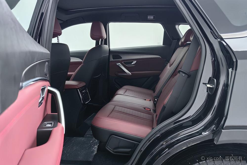 Jetour X70 PLUS 2025 imagem de carro #19