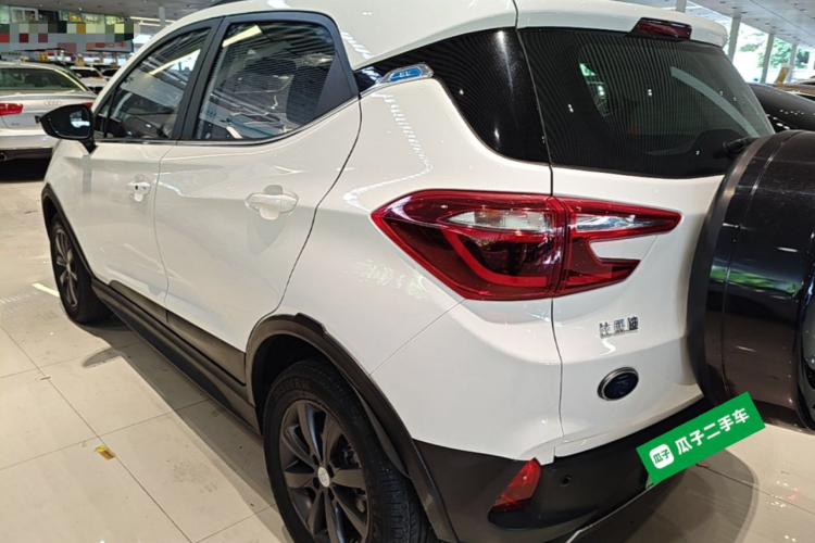 BYD Yuan New Energy 2019 car image #5
