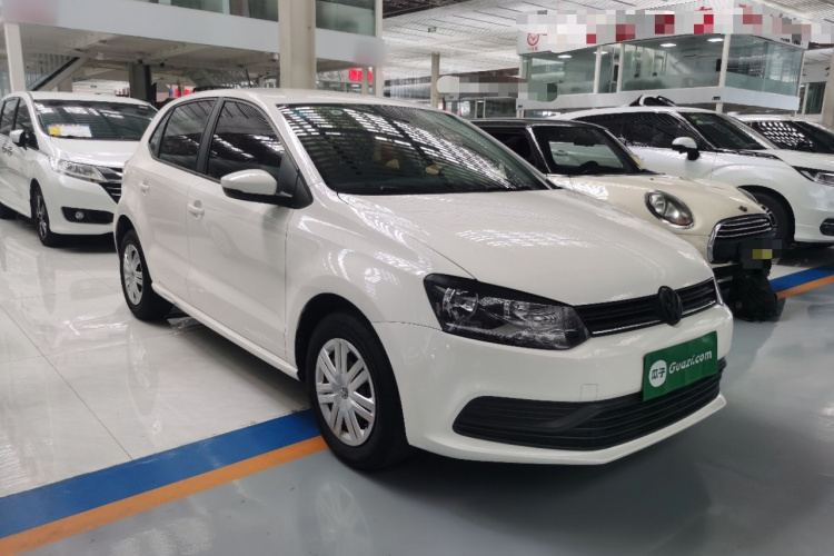 Volkswagen Polo 2019 car image #6