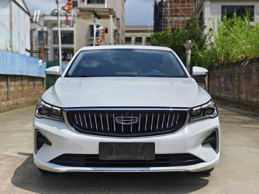 GEELY Emgrand 2022 #2 GEELY Emgrand 2022 car image #2