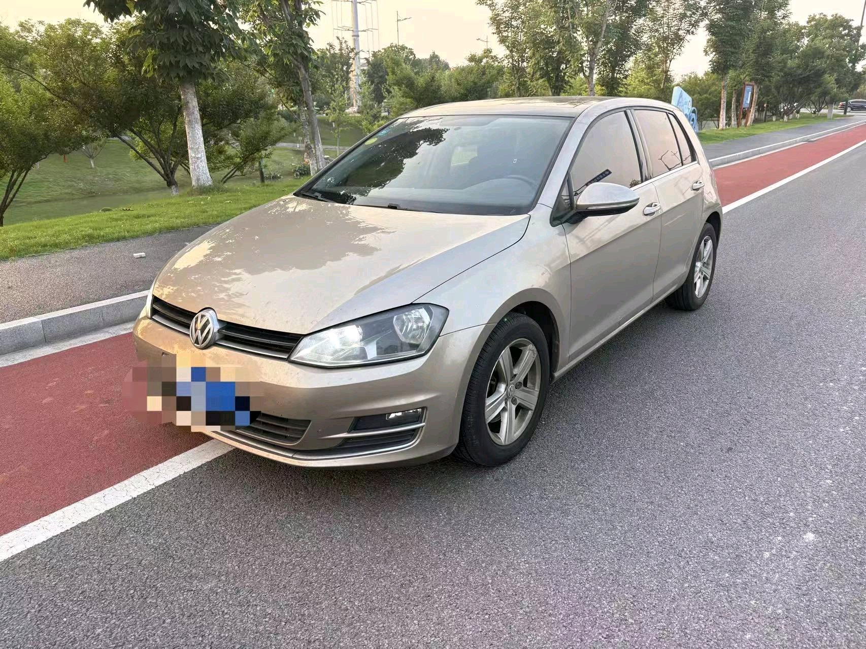 Volkswagen Golf 2016 Volkswagen Golf 2016 car image