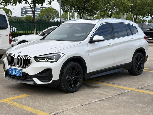 BMW X1 2020 car image #24