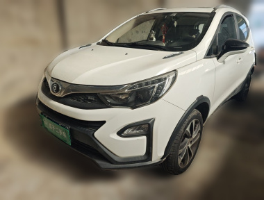 BYD Yuan 2017 BYD Yuan 2017 immagine di auto