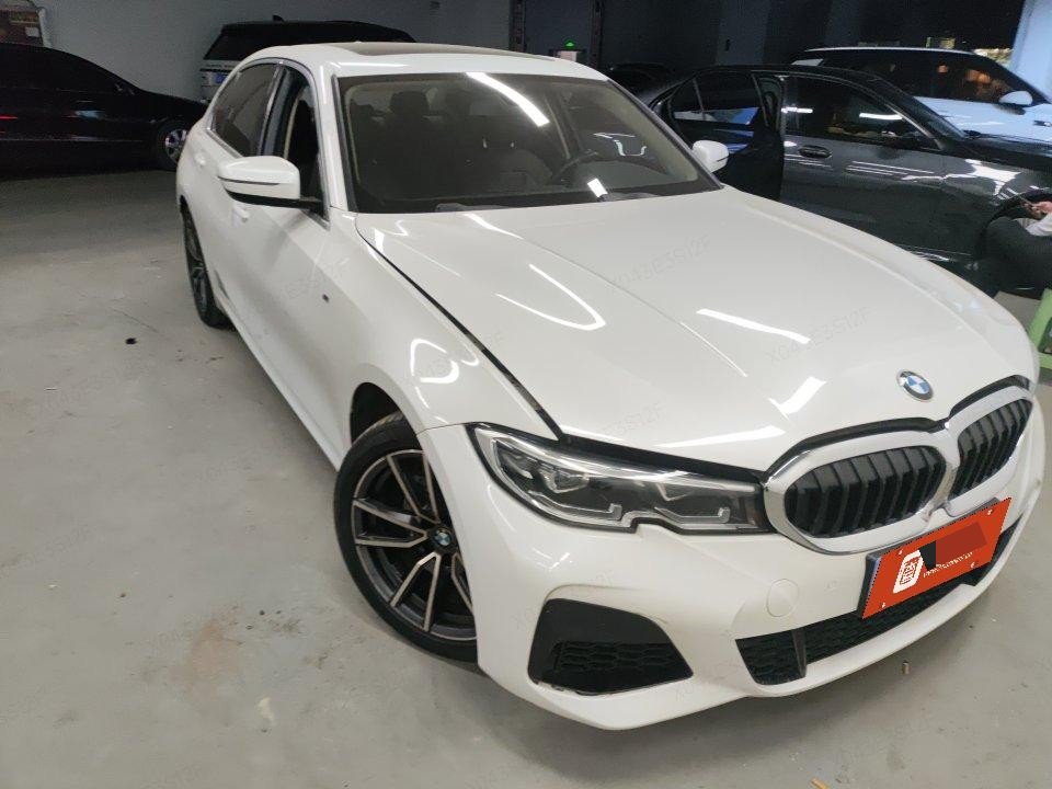 BMW 3 Series 2022 car image #2