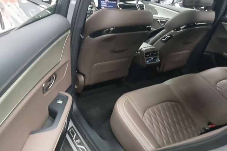 BYD Han 2024 #17 BYD Han 2024 image de voiture #17