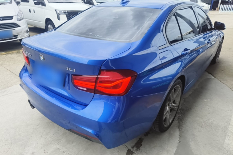 BMW 3 Series 2019 #5 BMW 3 Series 2019 car image #5