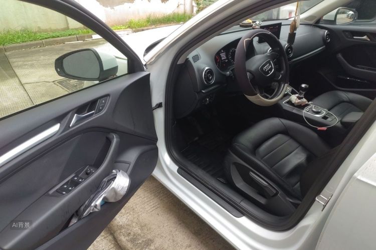 Audi A3 2015 car image #18
