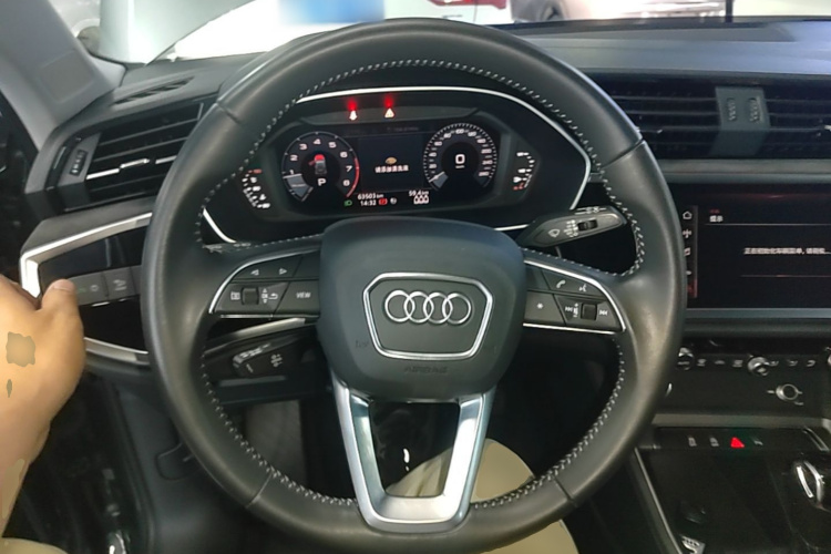Audi Q3 2021 #15 Audi Q3 2021 car image #15