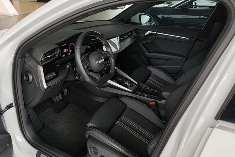 Audi A3 2024 car image #16