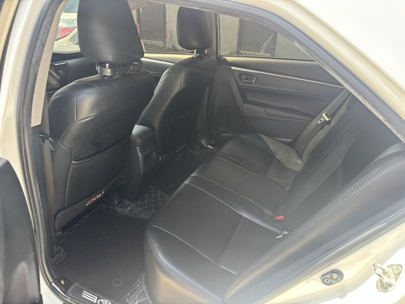 Toyota Corolla 2017 car image #6