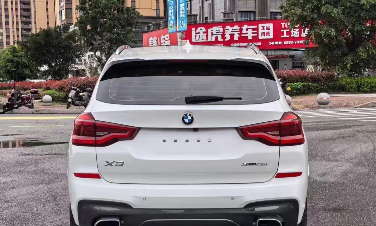 BMW X3 2019 #4 BMW X3 2019 car image #4