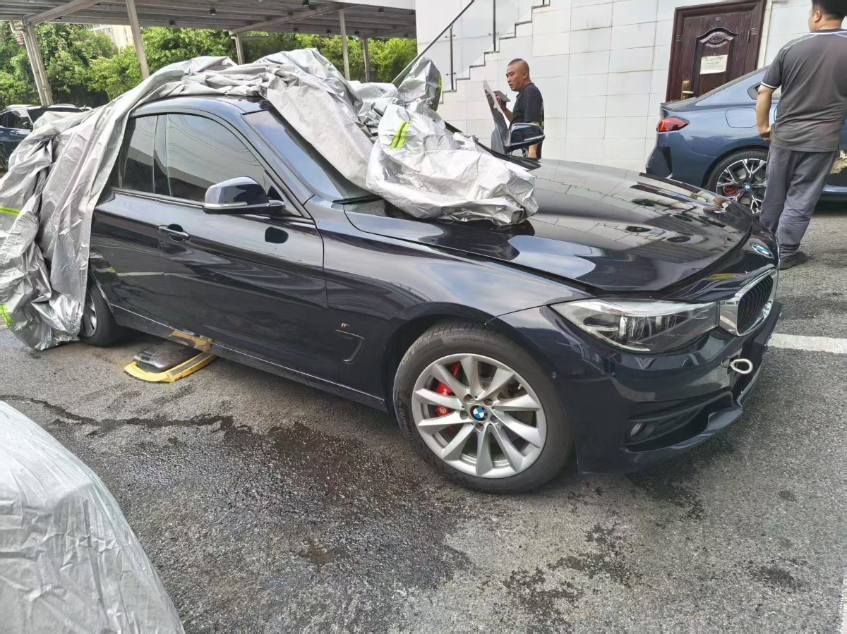 BMW 3 Series GT 2018 #4 BMW 3 Series GT 2018 car image #4