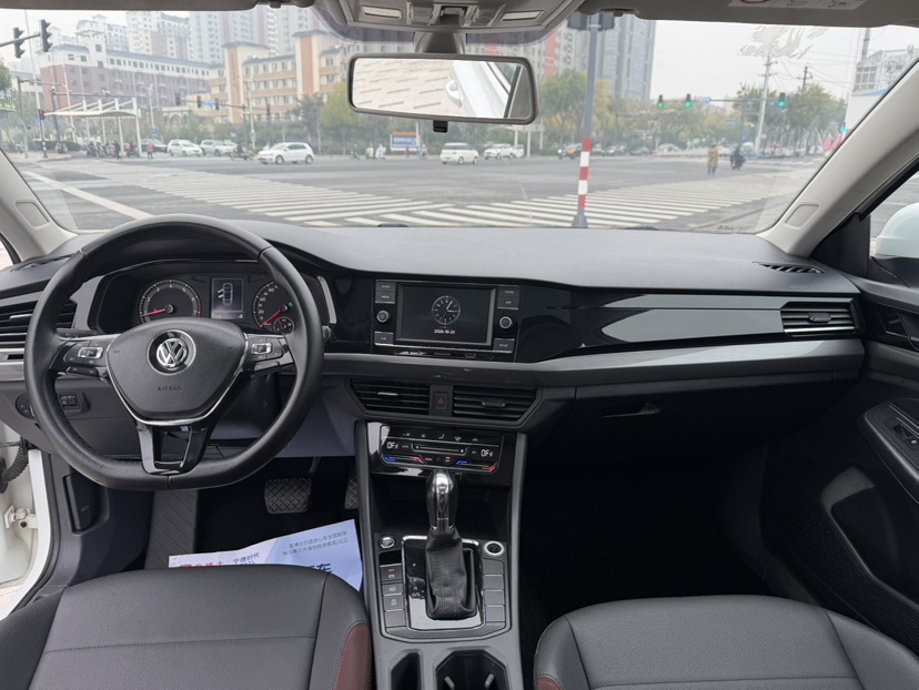Volkswagen Bora 2019 immagine di auto #5