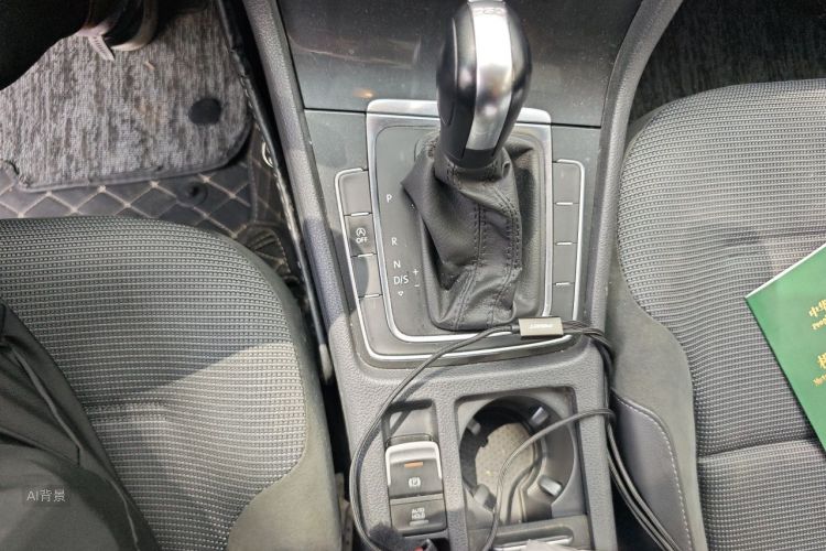 Volkswagen Golf 2019 #16 Volkswagen Golf 2019 car image #16