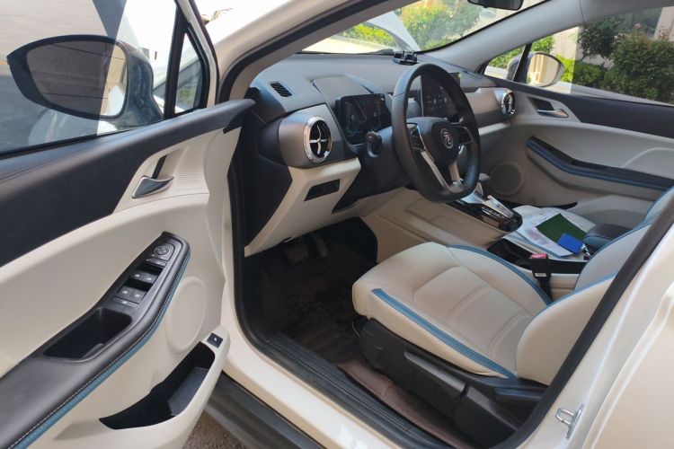 BYD Yuan Pro 2023 #9 BYD Yuan Pro 2023 صورة سيارة #9