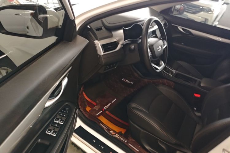 GEELY Emgrand 2020 #16 GEELY Emgrand 2020 car image #16