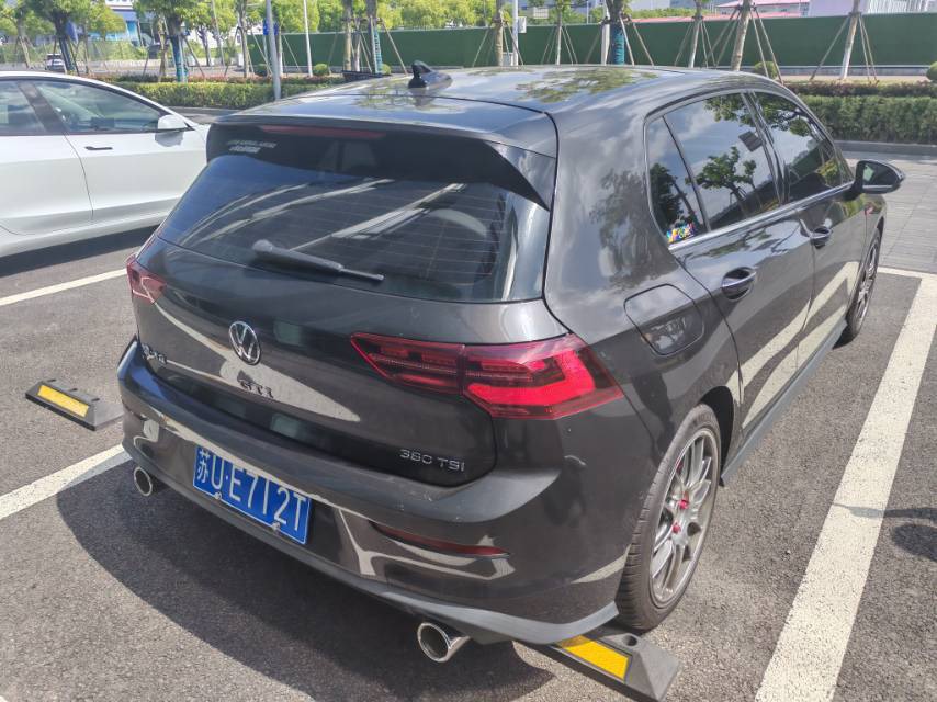 大众 高尔夫GTI 2023 汽车图片 #2