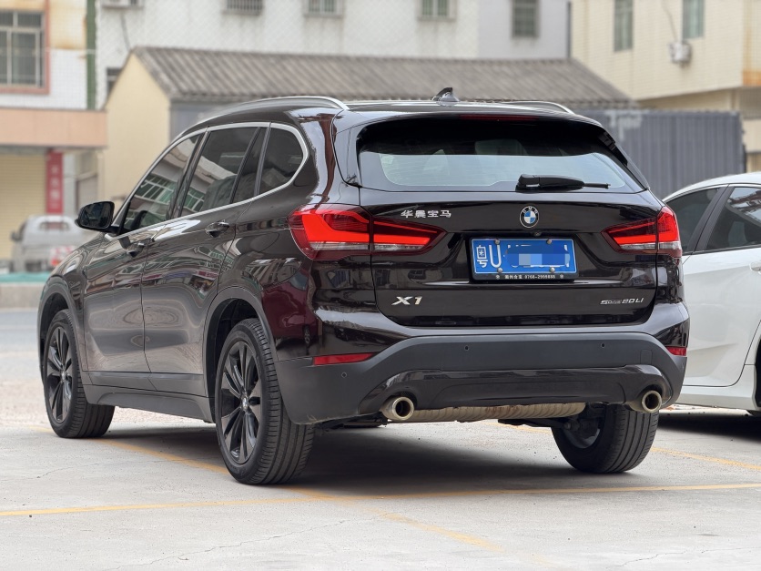 BMW X1 2021 #3 BMW X1 2021 изображение автомобиля #3