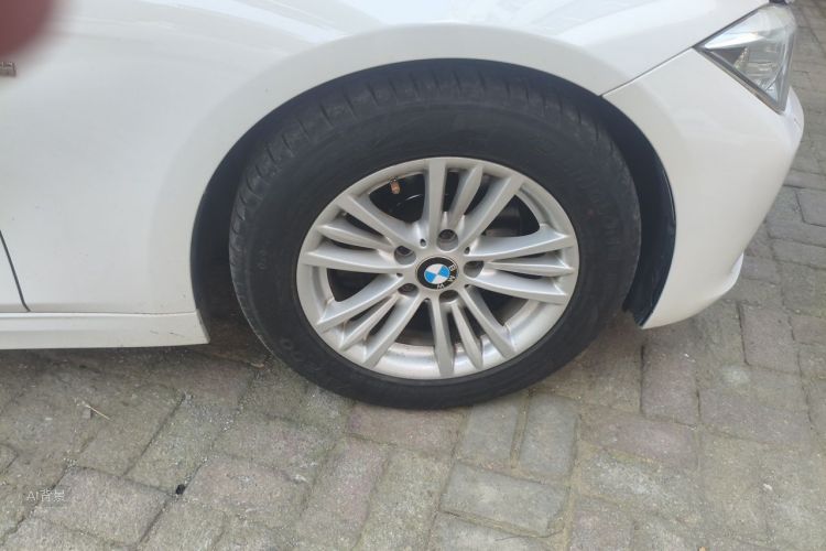 BMW 3 Series 2015 immagine di auto #9